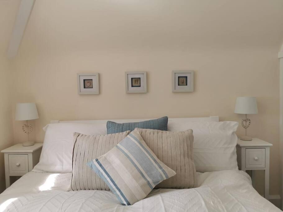 בוגנור רג'יס Beautiful Gate House A 4 Minute Walk From Beach מראה חיצוני תמונה