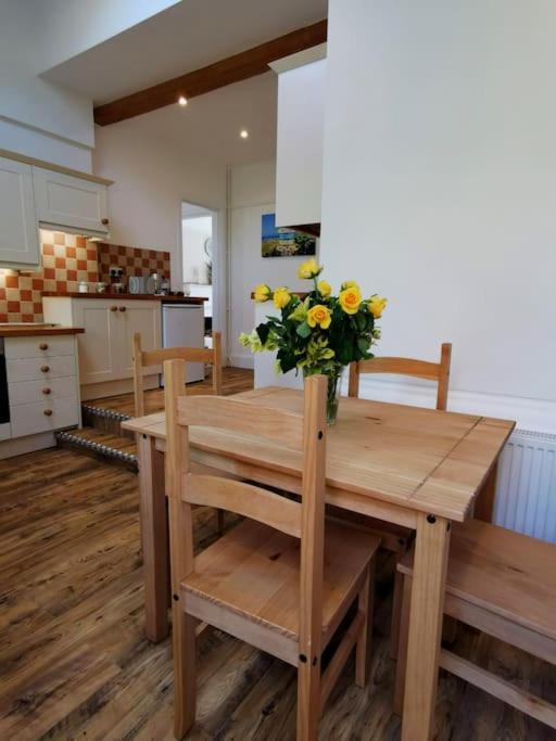 בוגנור רג'יס Beautiful Gate House A 4 Minute Walk From Beach מראה חיצוני תמונה