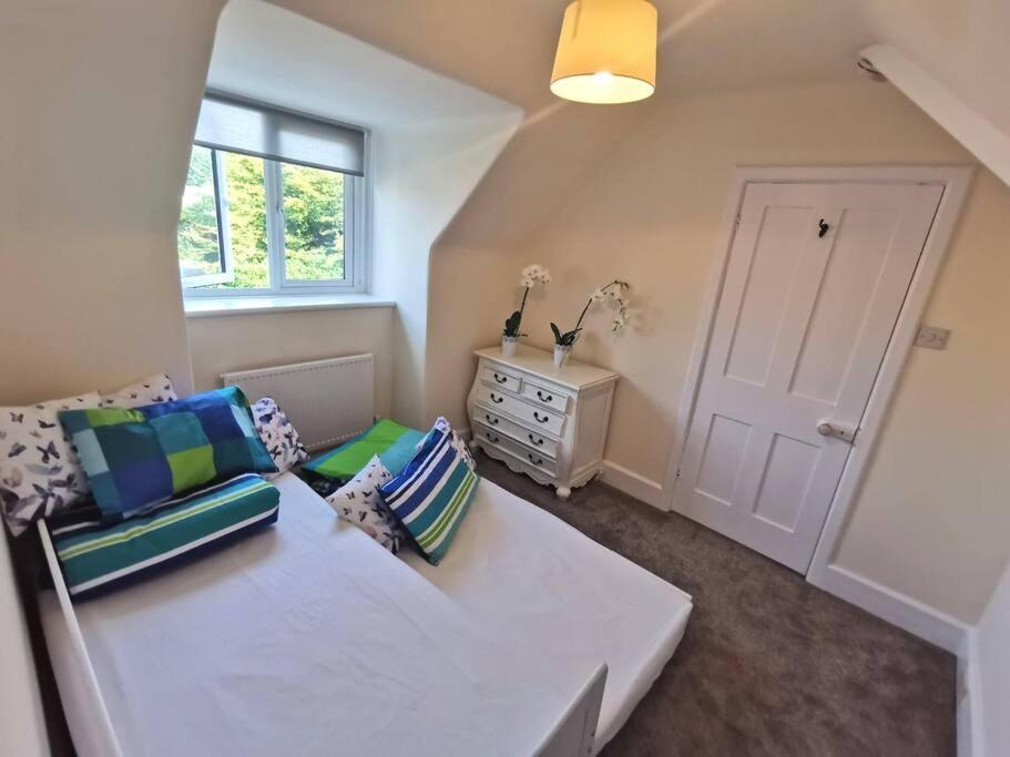 בוגנור רג'יס Beautiful Gate House A 4 Minute Walk From Beach מראה חיצוני תמונה